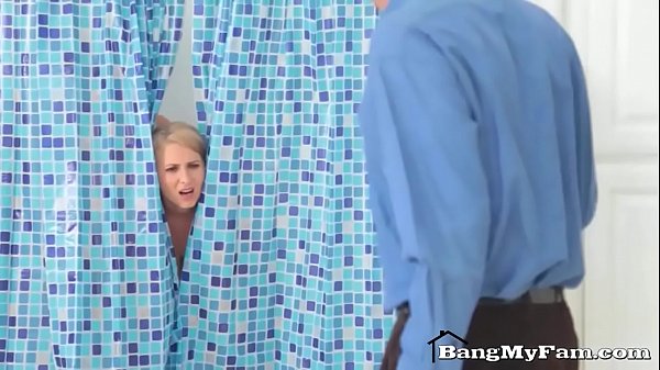 Pervy Step-son Fucks Hot Mommy In The Shower